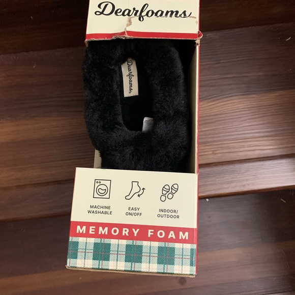 New DearFoam Women’s Slippers Faux Fur Memory Foam Indoor Outdoor Black M 7-8 - Picture 8 of 13